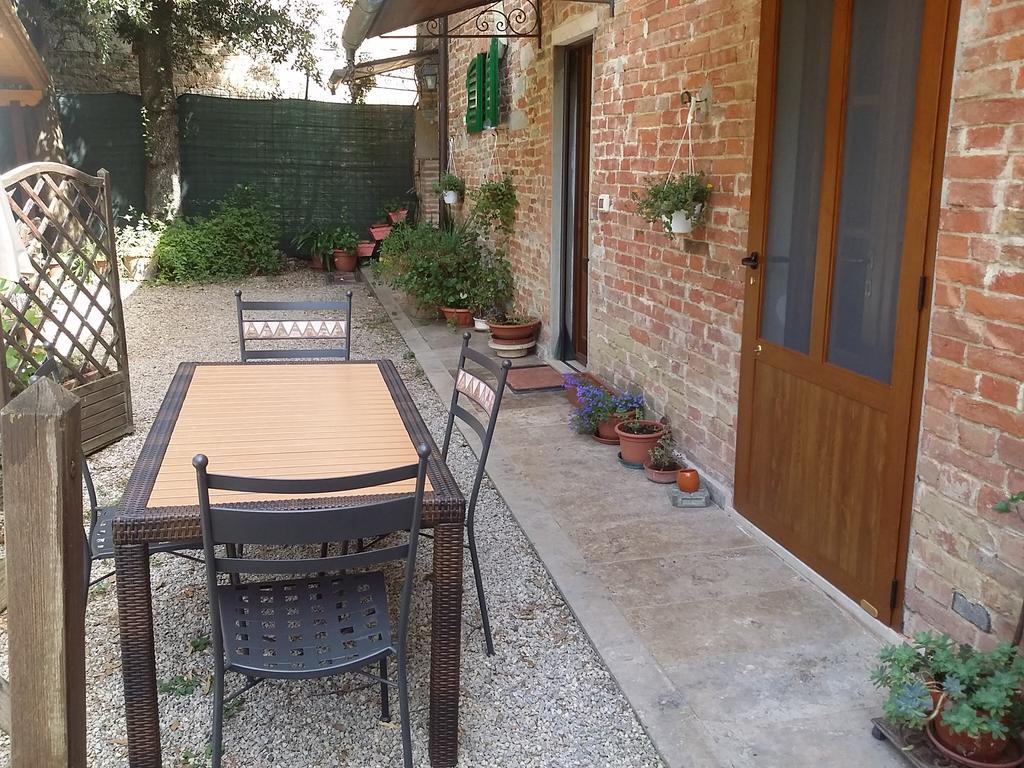 La Spiga D'Oro Guest House Pozzo  Phòng bức ảnh